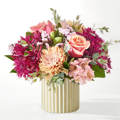 Berry Cobbler Bouquet with Ivory Vase –  Gladrich Florist Shoppe, Punta Gorda FL