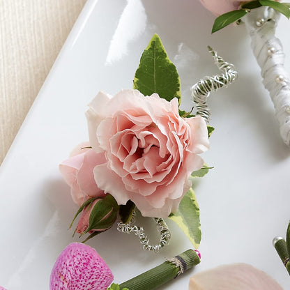 Pink Spray Rose Boutonniere –  Gladrich Florist Shoppe, Punta Gorda FL